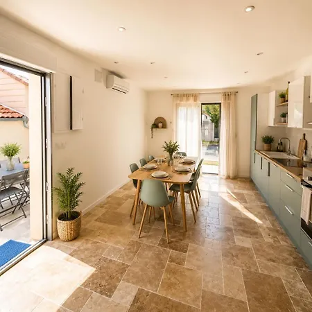 Casa vacanze Maison Avec Terrasse Vue Mer, 80 M Du Bord De La Nord Fouras