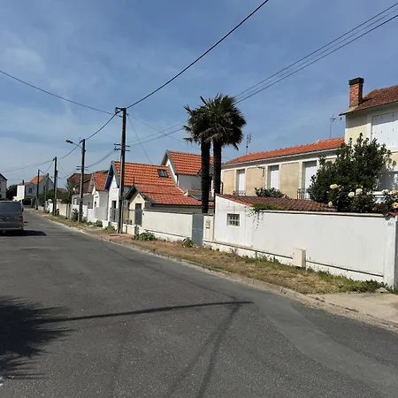 Casa de Férias Maison Avec Terrasse Vue Mer, 80 M Du Bord De La Nord
